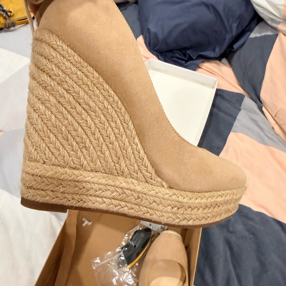 Jessica Simpson Almond Suede Shoes